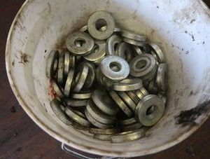 LARGE BUCKET OF THICK WASHERS