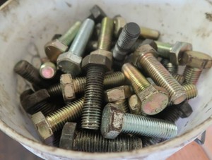 LARGE BUCKET OF ASSORTED BOLTS