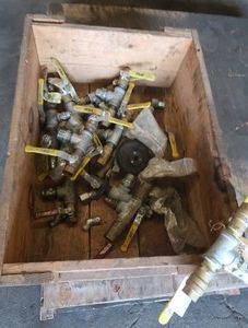 OLD VINTAGE BOX FULL OF PROTEC T ASSEMBLY SHUT OFF VALVES