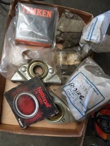 BEARINGS & SEALS