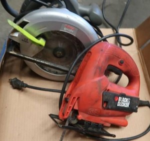 BLACK & DECKER SAW & CRAFTSMAN CIRCULAR SAW