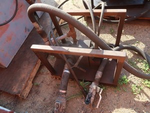 GREASE PUMP WITH HOSESATTACHMENTS