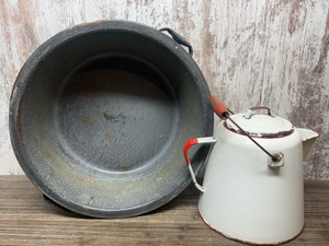 Large Enamel Tub & Kettle