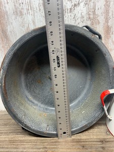 Large Enamel Tub & Kettle