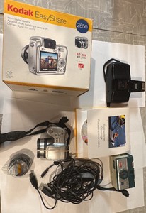 3 vintage cameras