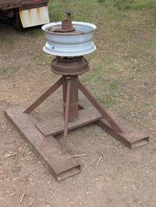 Big Ag Wheel Spinner - Make Old Style Wagon Wheels