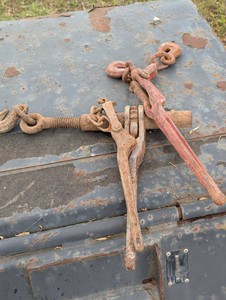 Pair of ratchet Binders - see pics