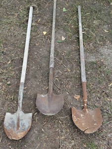 Set of 3 Spade Shovels