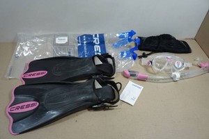 Cressi Adult Rondine Palau Fin Snorkel Set - Fin Size SM