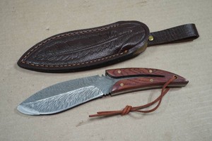 Carbon Steel Feather Weight Hunting Knife