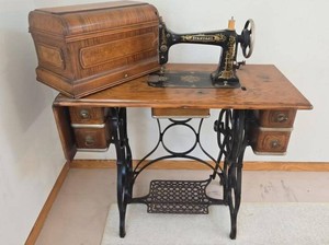 Standard Treadle Sewing Machine Cabinet w Bentwood Cover & Parts