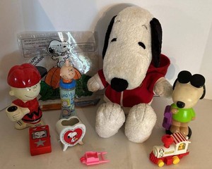 Peanuts Snoopy Charlie Brown Mixed Collectibles Plush Toys Decor