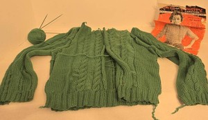 Vintage Jiffy Cardigan Sweater Knitting Project Kit Pattern Yarn Needles