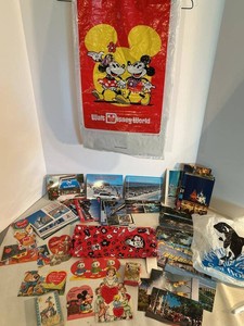 Disney SeaWorld Florida Souvenir Ephemera Postcards Valentines Lot