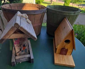 Vintage Wood Bushel Baskets & Rustic Birdhouses Garden Decor Lot