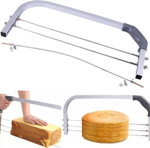 Professional Cake Cutter Slicer Leveler, Commercial 4 Layers Adjustable Stainless Steel Cakes Slice, Large Bread Cutter Toast Cutting Saw, Straight Spatula Baking Level Stratification Birthday Tools