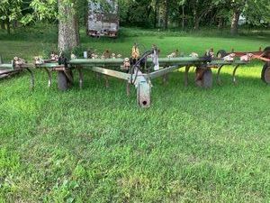 Glencoe field cultivator with 3 bar...