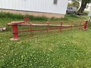 Little Giant 16ft auger and bale co...