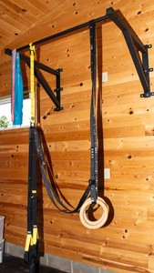 LYNX Pull-Up Bar with Wooden Gym Rings