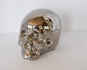 Metallic Skull Decor