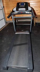 NordicTrack C900i Folding Treadmill