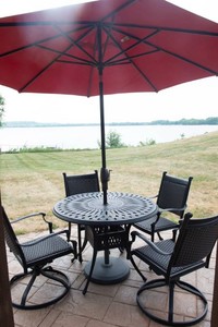 Patio Dining Set with Treasure Garden Umbrella