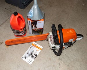 STIHL MS 251 Chainsaw with Fuel & Maintenance Supplies