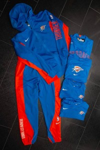 Mike Muscala Game-Issued & Worn OKC Tearaway Outfit  Player Shirts