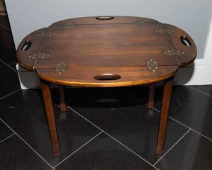 Chippendale-Style Butlers Tray Side Table