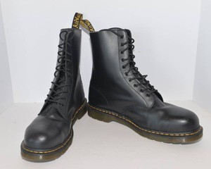 Dr. Martens 1919 Boots  Size 16