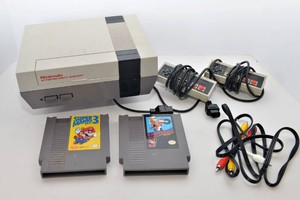 Vintage Nintendo Entertainment System (NES) with Controllers & 2 Games  Tested & Works