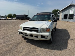 2004 Nissan Pathfinder