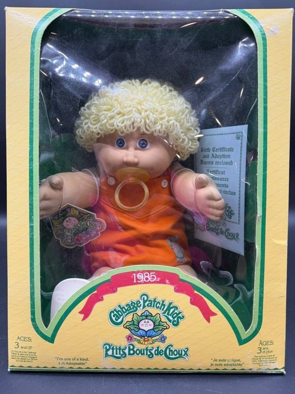 Cabbage Patch Kid - Coleco - Canada - French - Shag - Lemon Hair - Blue Eyes - Pacifier & Dimples - Boy - MIB
