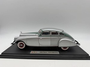 Vintage 1933 Pierce-Arrow Silver Arrow Die-Cast Model Car