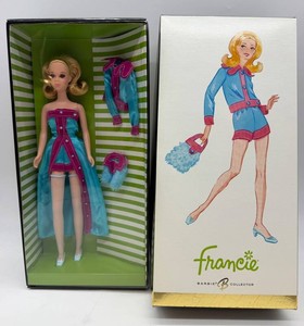 Barbie Collector Francie Doll G8049 2004 Gold Label