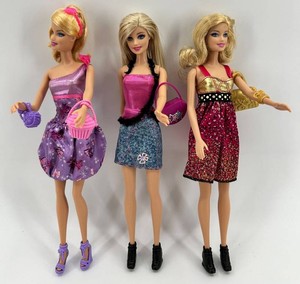 Barbie Trio With Accessories