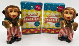Vintage Russ Yesterdays Favorites Musical Monkey Pair With Boxes