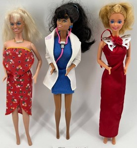 Barbie Doll Trio Mixed Lot Spice Girls Emma Bunton, Dr Barbie & Jewel Secrets #859