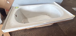 Bathtub