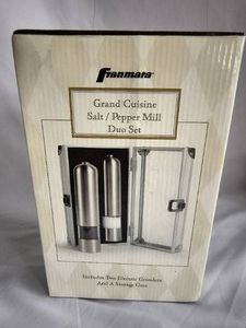 Franmara electric salt and pepper grinders with case-NEW