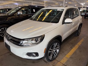 2017 Volkswagen Tiguan SEL AWD....40K Miles