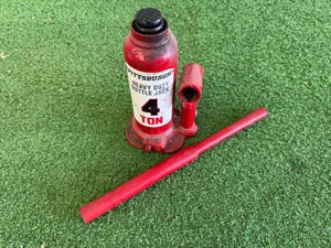 Pittsburgh Heavy Duty 4 Ton Bottle Jack