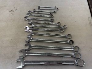 John Deere SAE 14 Pc Wrench Set 38 - 1 14