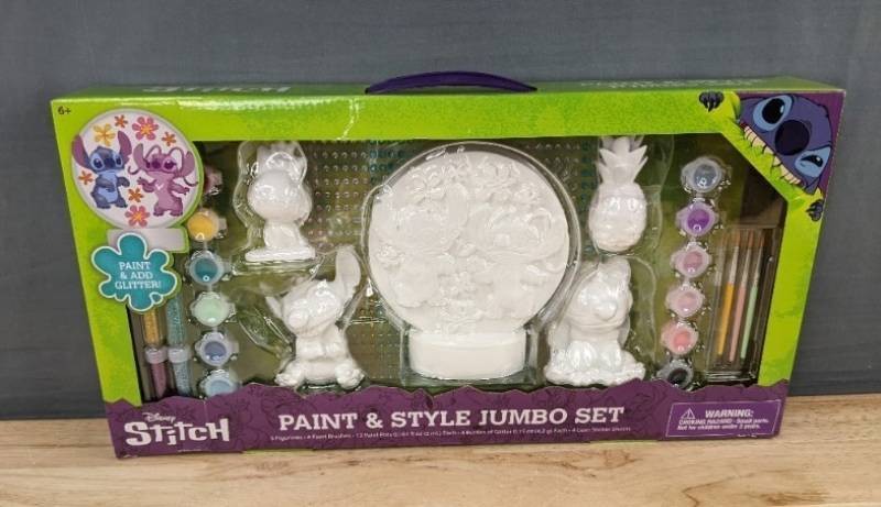 Disney Stitch Paint & Style Jumbo Craft Set - 5 Figurines, Paint, Glitter - Brand New Z
