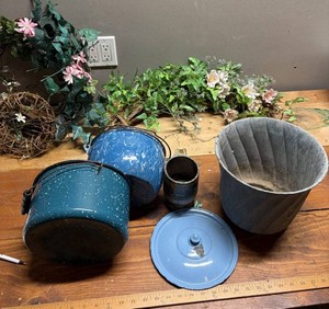 Planters, Fabric Basket & Floral Decor Mixed Lot, 7 Total