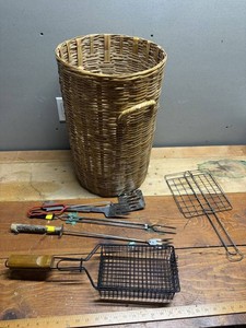 Wicker Basket, Grill Baskets & Tools, 6 Total