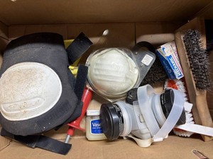 Respirators, Knee Pad & Cleaning Brushes