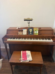 Wurlitzer Upright Piano With Bench & Music Books