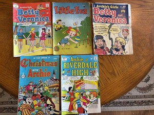 Archie Comics Mixed Comic Books, 5 Total