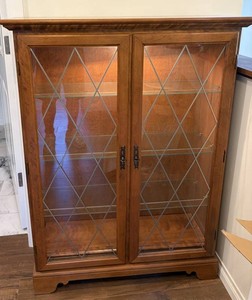 Wood Curio Display Cabinet With Glass Doors and Interior Light
